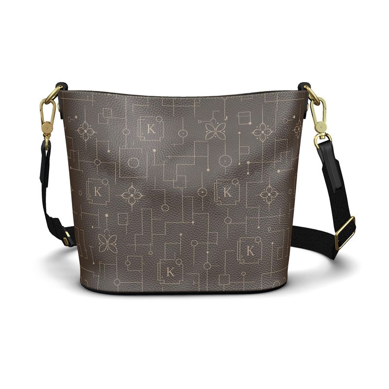 The Élan Bucket Tote
